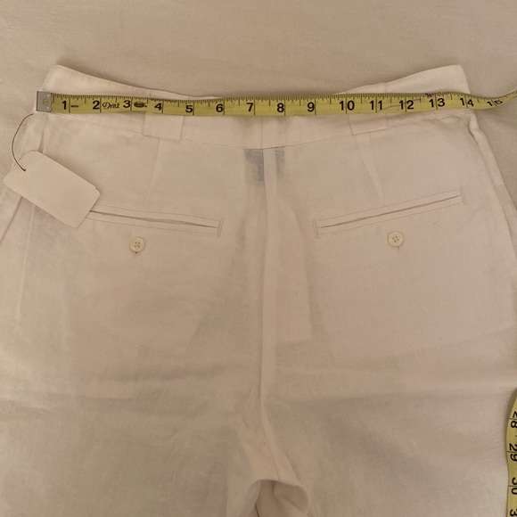 Saks Fifth Avenue White Linen shorts size 2 - Picture 3 of 4